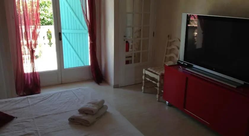 3 Bedrooms Villa Near Cannes - Pool & Jacuzzi - Sea View - Miniature 6