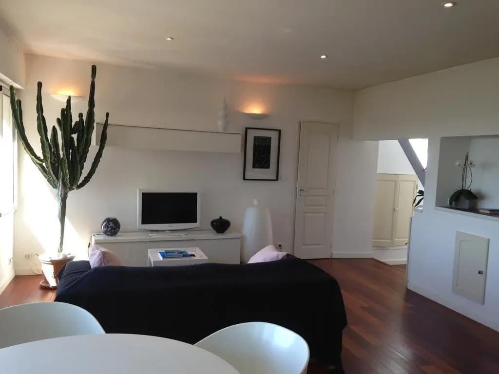 Mini Loft Cassis Jacuzzi bord de mer - Photo 1