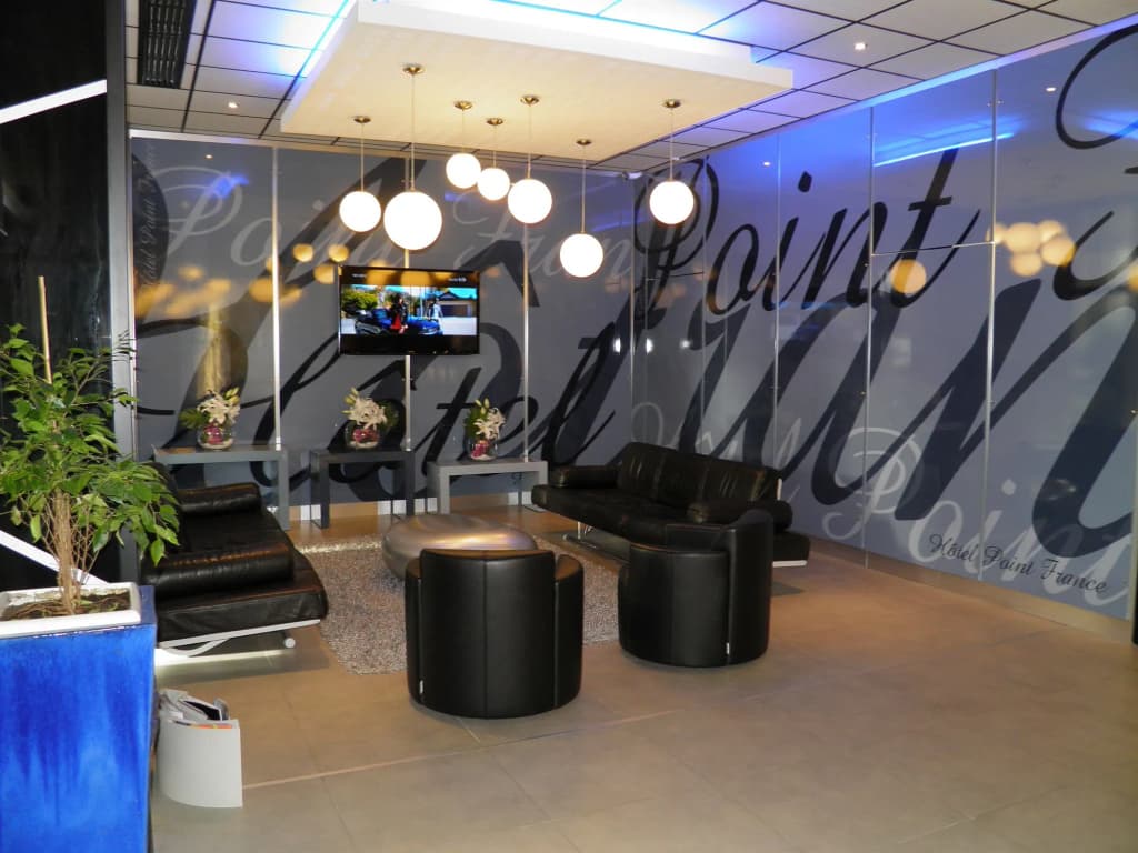 Hôtel Point France - Photo 2