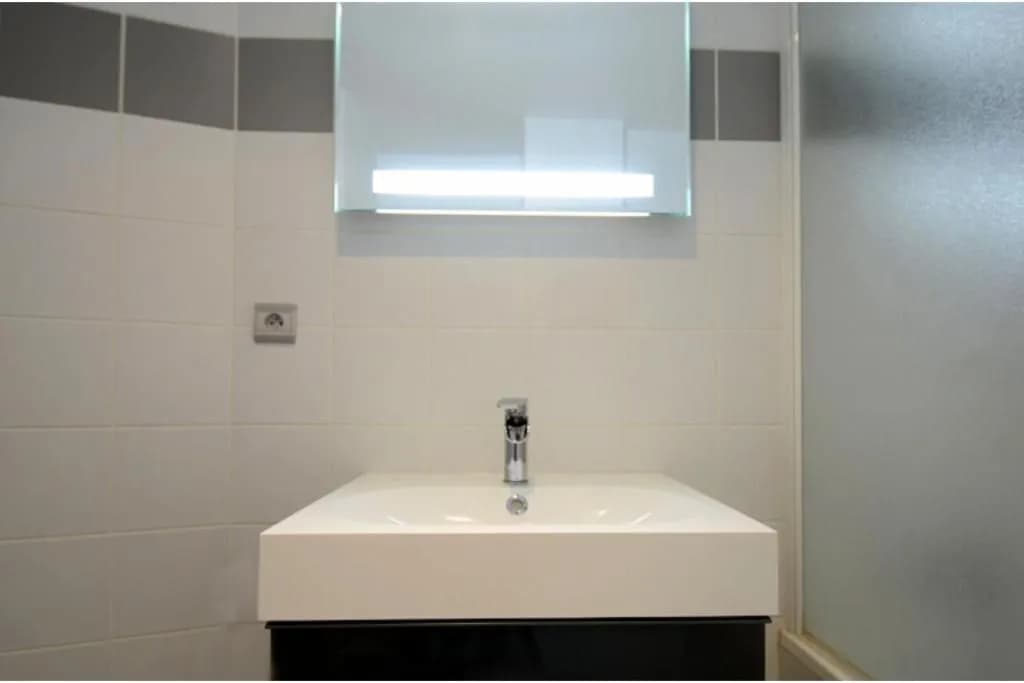 Short Stay Group Museum View Serviced Apartments - Miniature 6