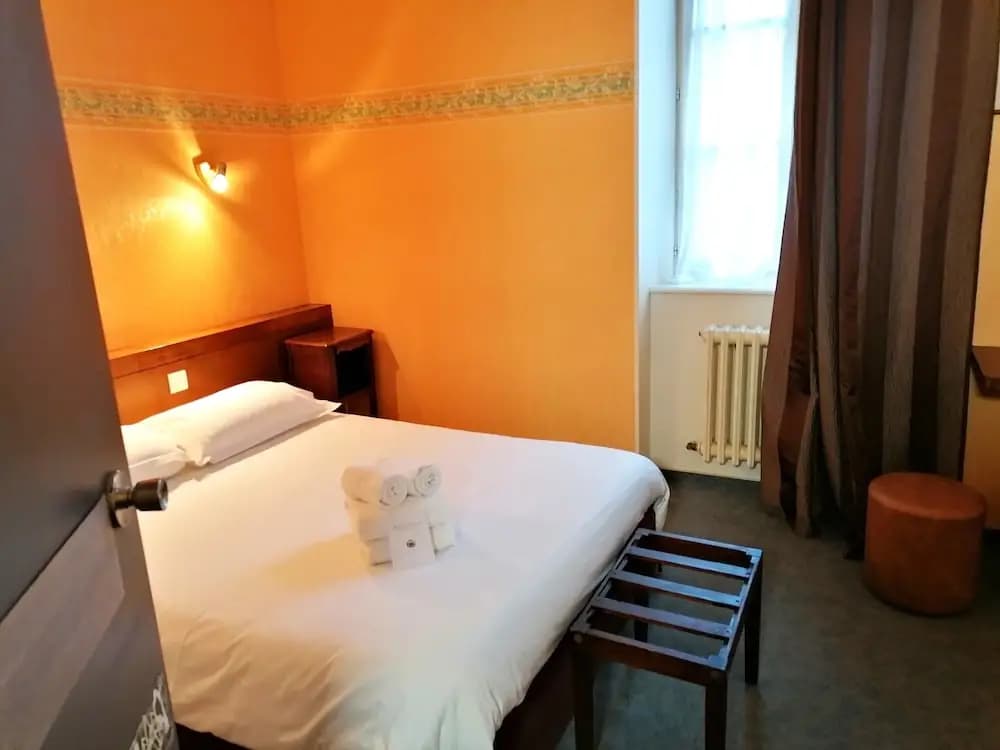 Hôtel Aux Armes d'Estaing - Photo 4