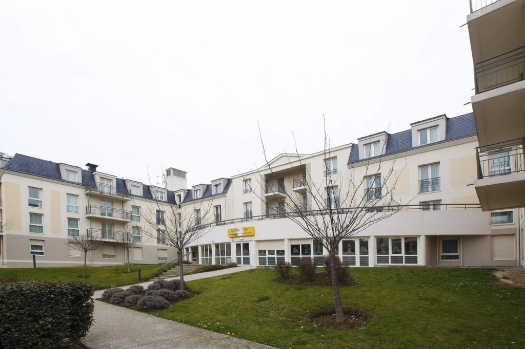 Appart'City Poissy - Photo 1
