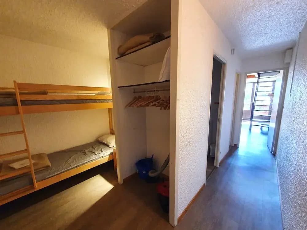 Comfortable Alpine Living - Photo 2