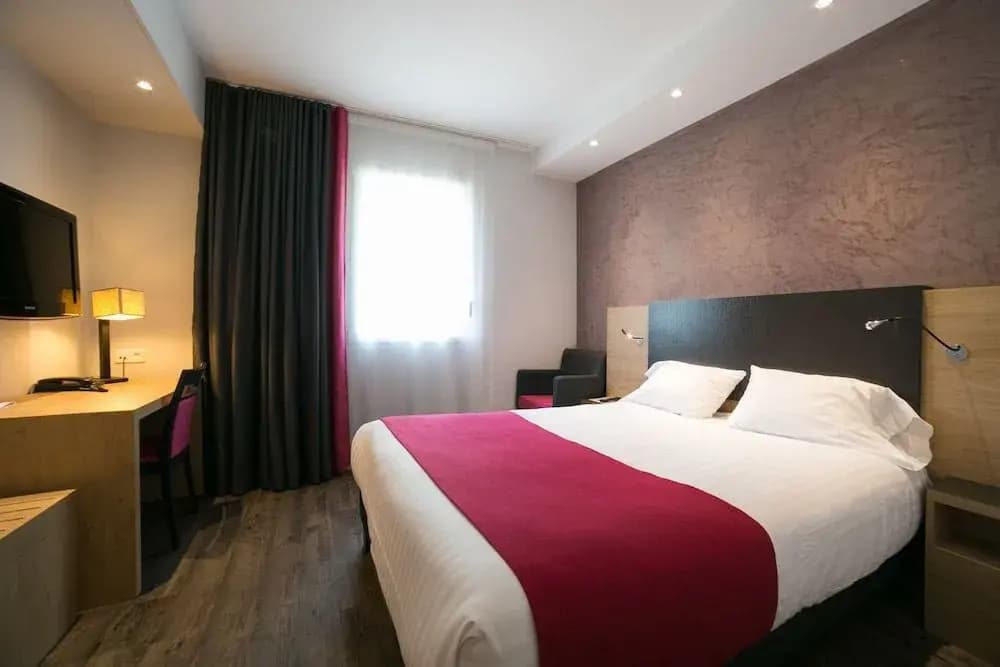Hôtel de La Louée - Photo 3