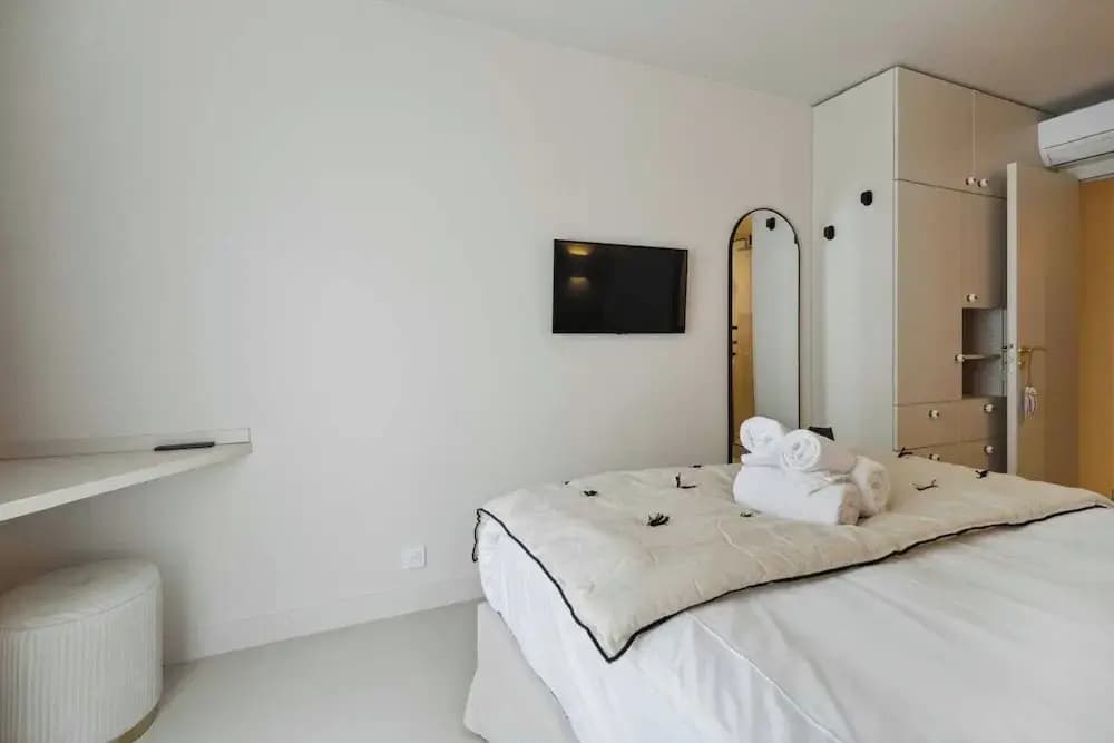 Chic 2br/4p Apartment - Saint-tropez Lices - Photo 5