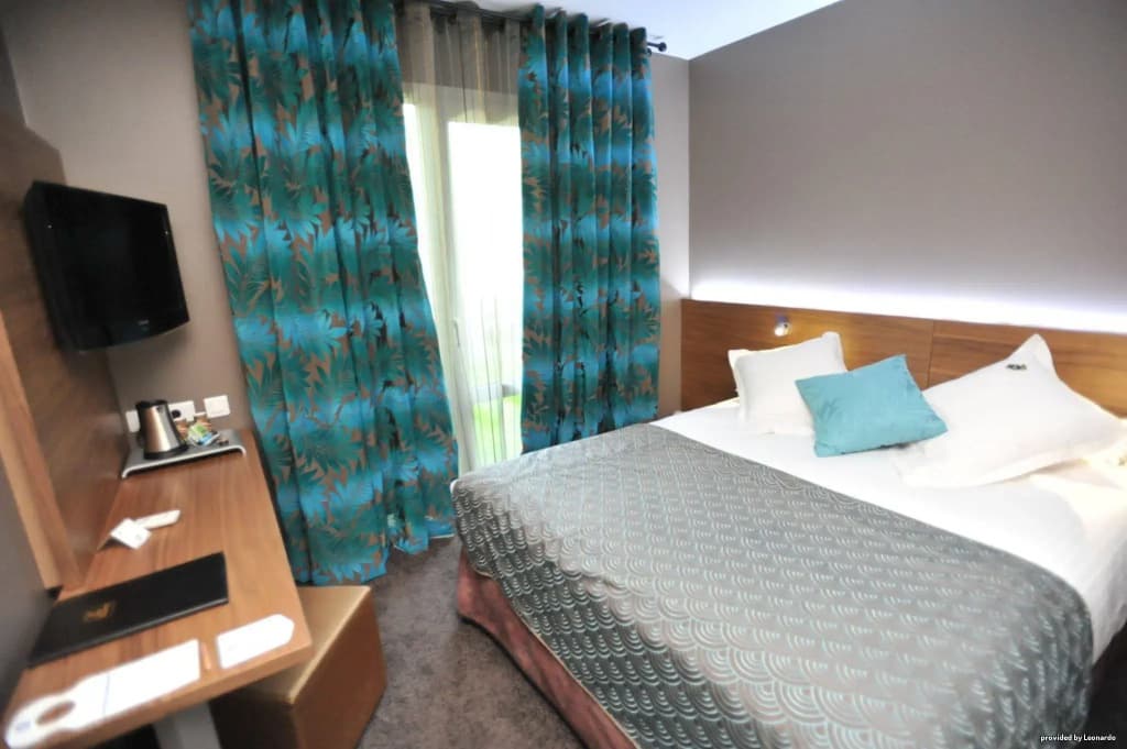 Hotel Full Colors - Photo 4