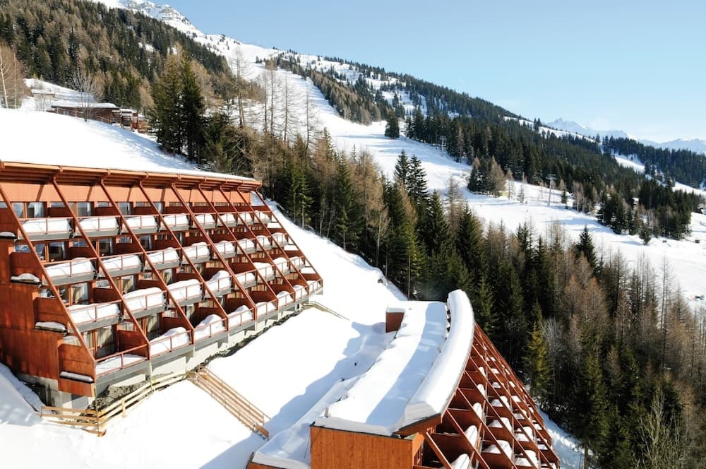 Alpine Retreat w/ Balcony - Photo 1