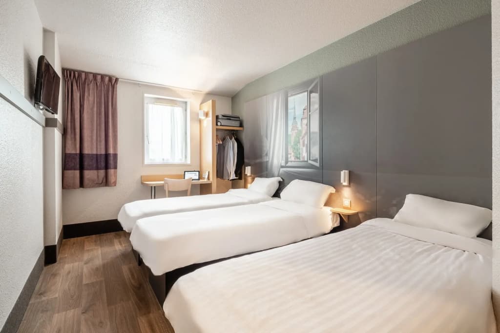 B&B HOTEL Strasbourg Nord Artisans - Miniature 7