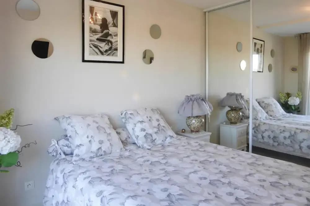 Apartment in Cannes With Sea View - Photo 4