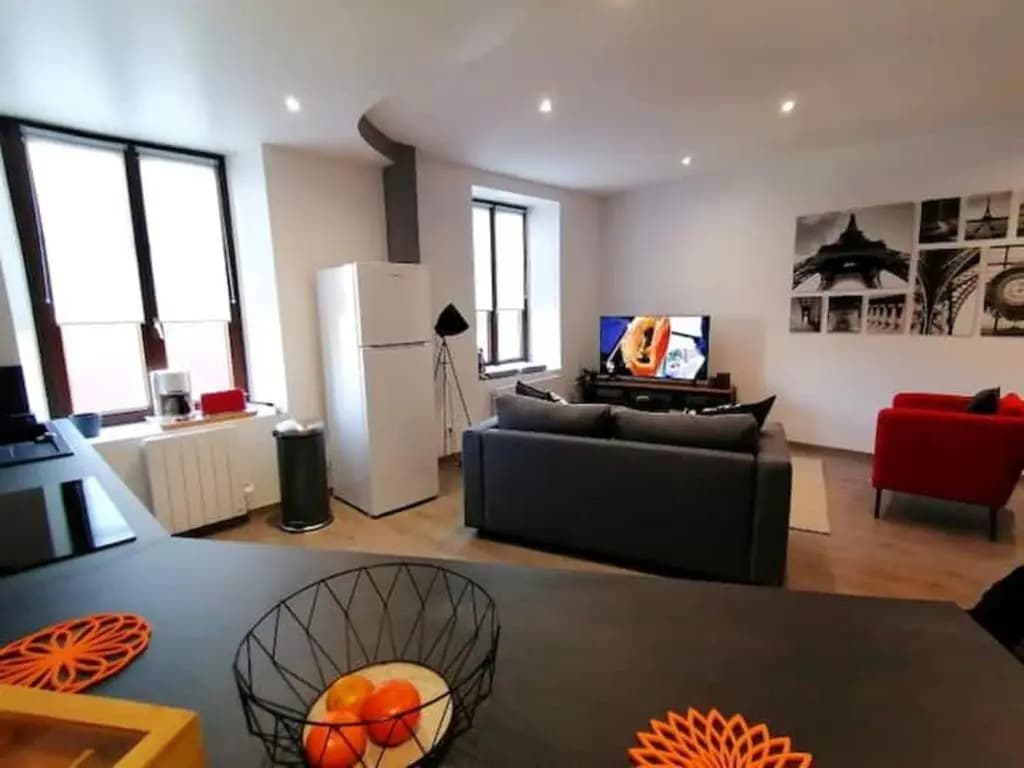 Grand Appartement 2 chambres avec Fibre et Netflix - Miniature 7