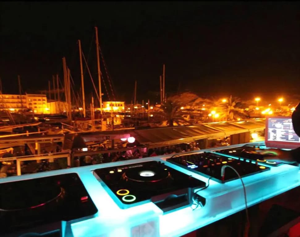 La Caravelle - Miniature 8