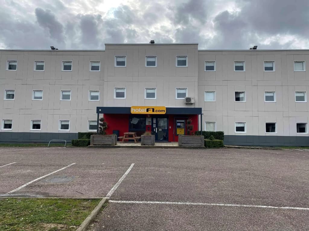 hotelF1 Verdun - Photo 1