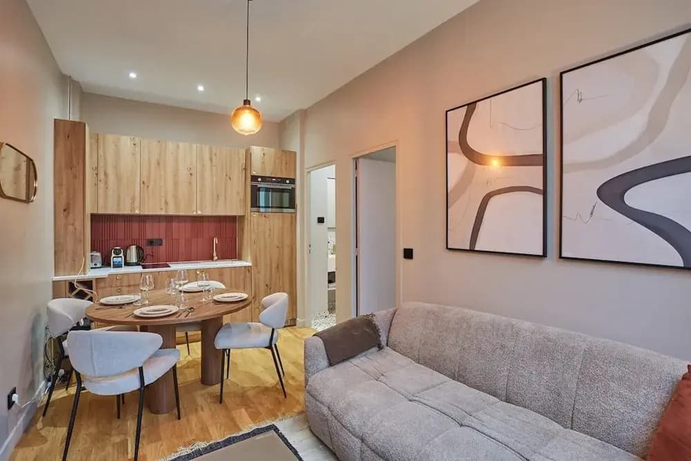 Apartment Center of Paris - Photo 1