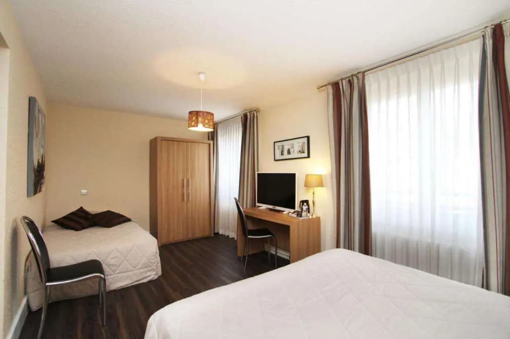 Hotel la Réserve - Photo 5