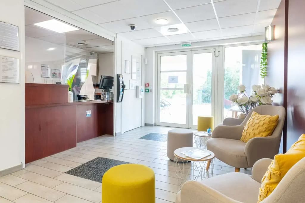 Comfort Aparthotel Cannes Mandelieu - Photo 2