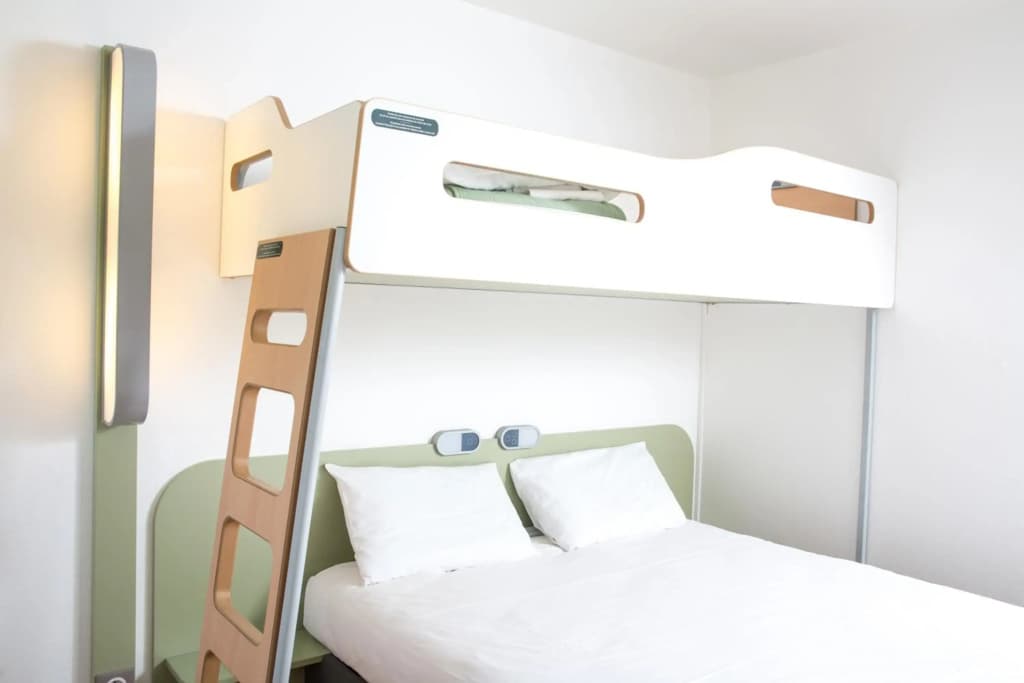 ibis Budget Caen Mondeville - Photo 4