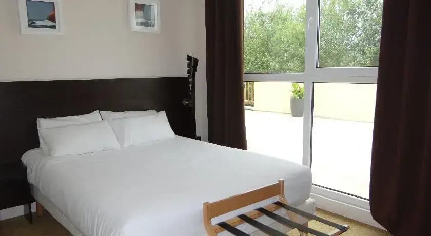 Comfort Suites Deauville Sud - Miniature 8