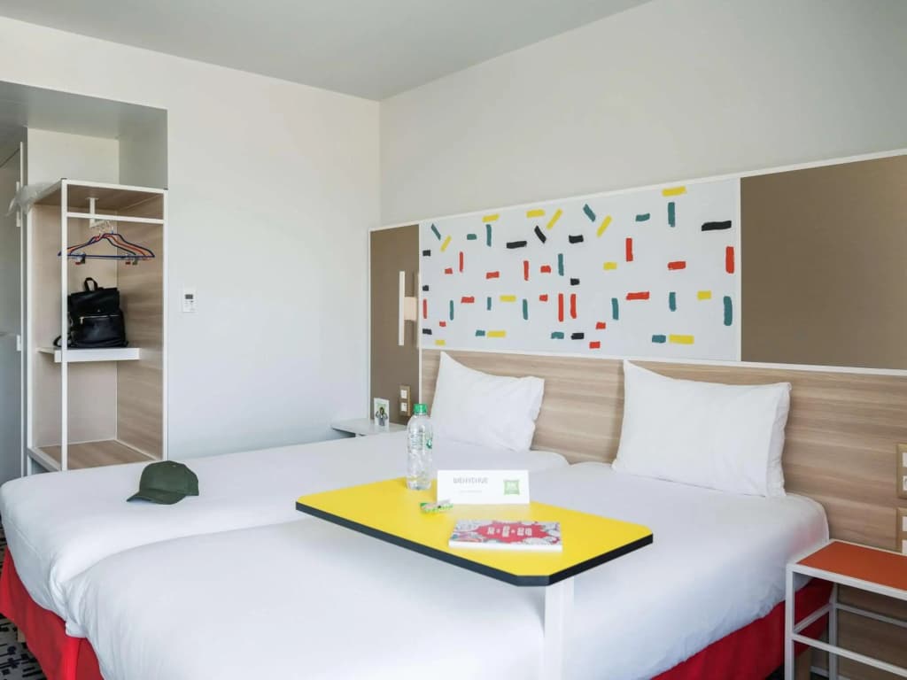 ibis Styles Versailles Guyancourt - Photo 2