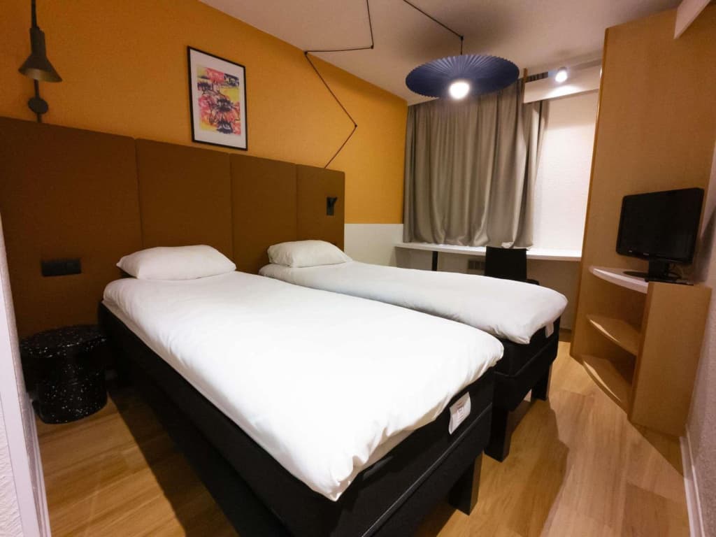 ibis Lyon Est Bron - Photo 5