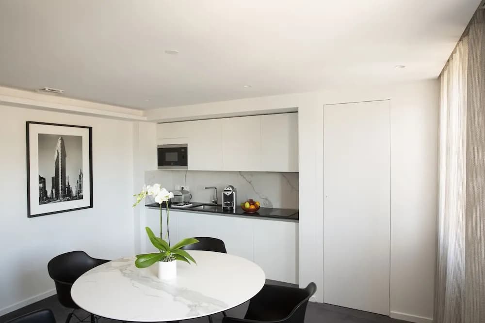 Bord'eau Guesthouse - Miniature 6