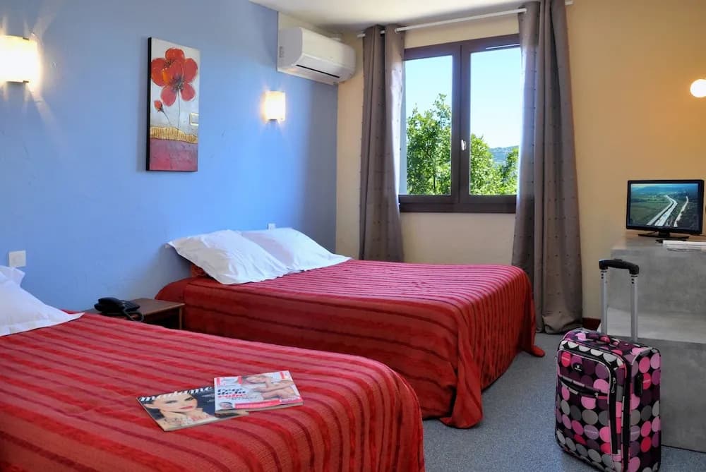 Hotel Les Persedes Sud Ardeche - Photo 3