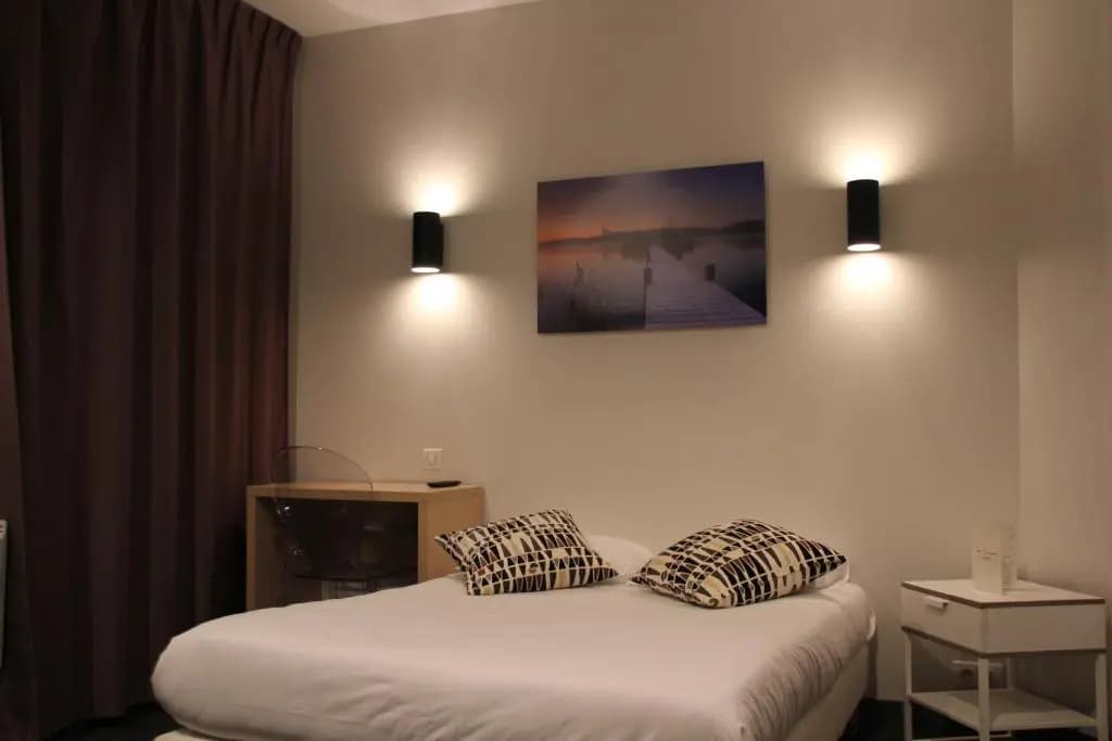 Hotel Vol de Nuit - Photo 5