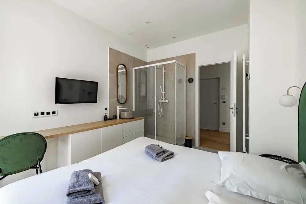 Superb Apartment in the Heart of Cannes - Photo 3