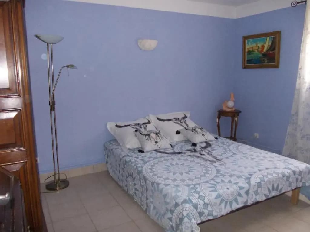 Appartement T2 bas de villa avec jardinet au calme proche mer - Miniature 6