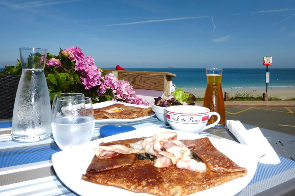 Holiday Home in Plozevet Near Beaches - Photo 3
