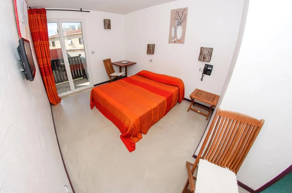 Hotel De la Clape - Photo 3