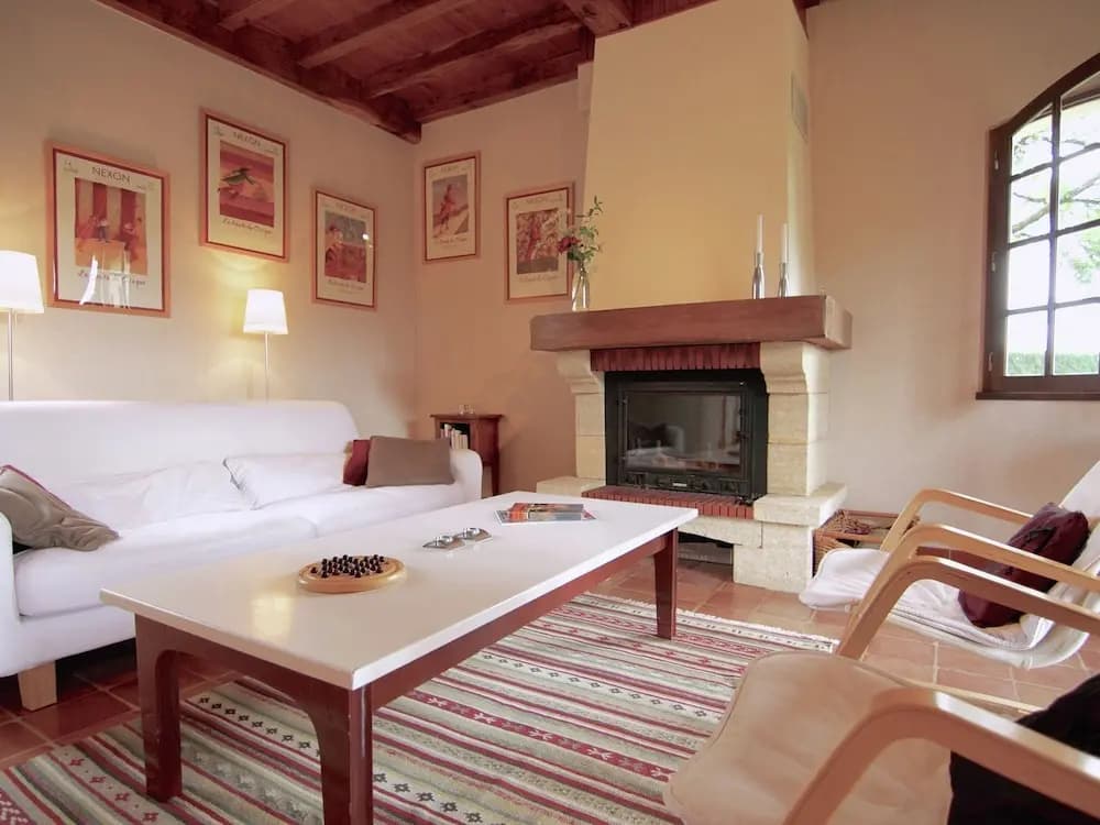Lovely Villa in La Coquille with Swimming Pool - Photo 5