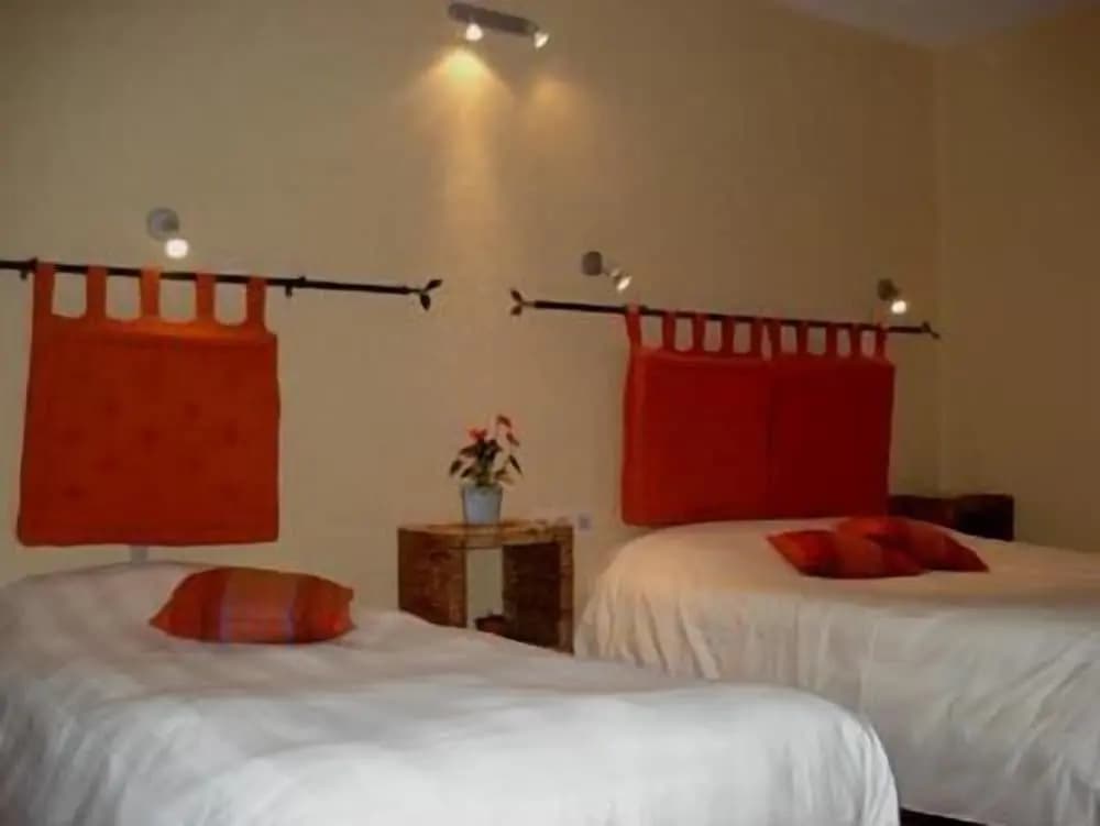 Hotel des Chazes - Photo 2