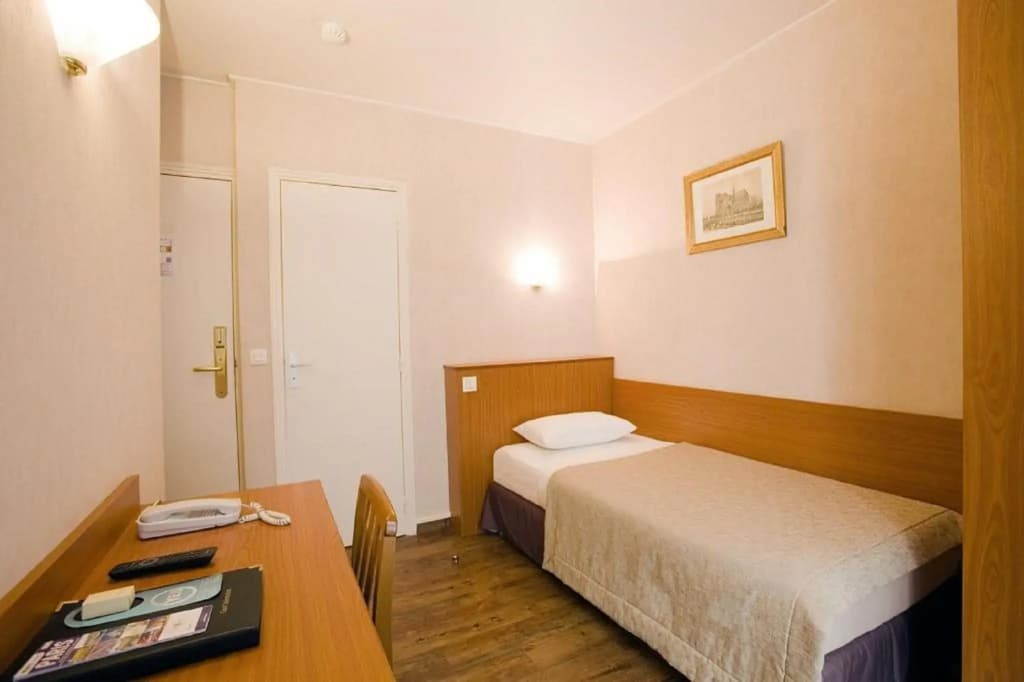 Central Hotel Paris - Photo 4