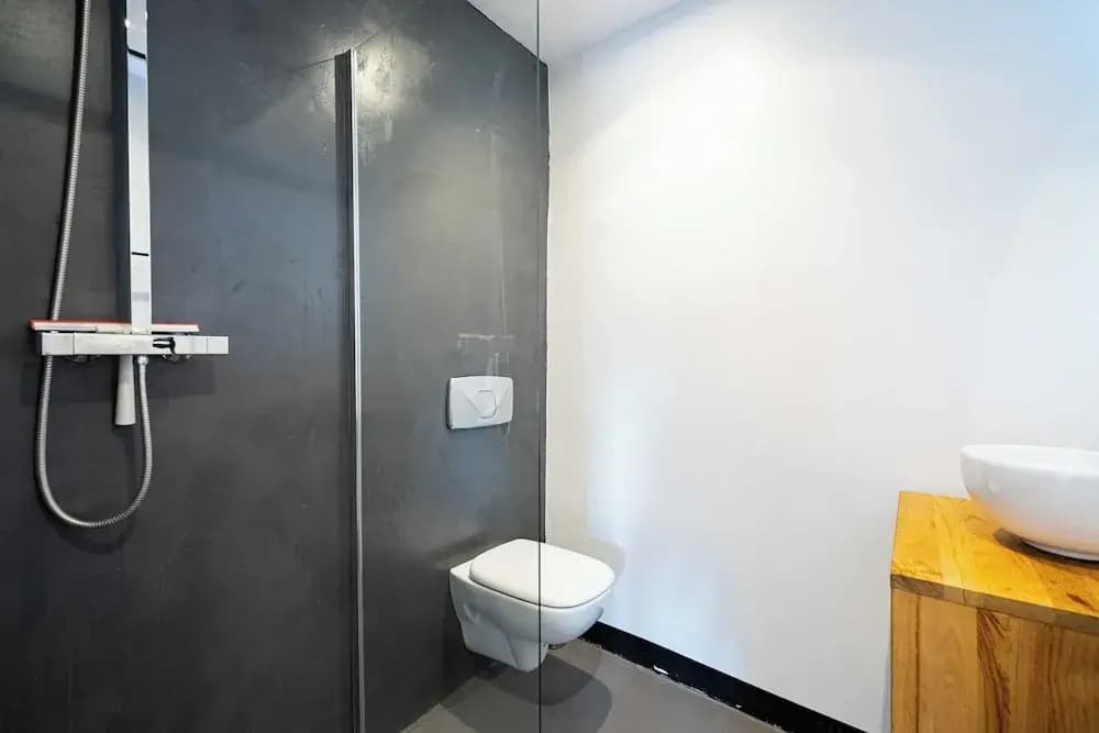 1 Bedroom Apartment in City Center, Near Old Port - Miniature 7
