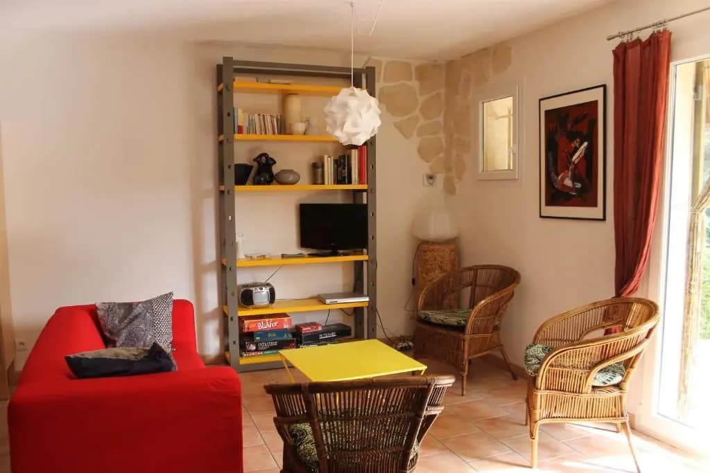 A l'Est d'Uzès - Photo 1