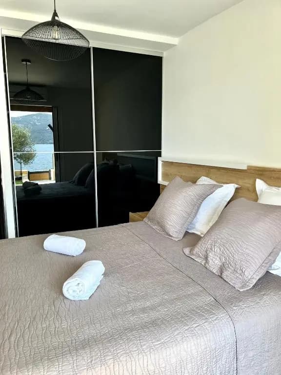 PIEDS DANS L'EAU, TIUCCIA, appartement 2-4 pers - Photo 3