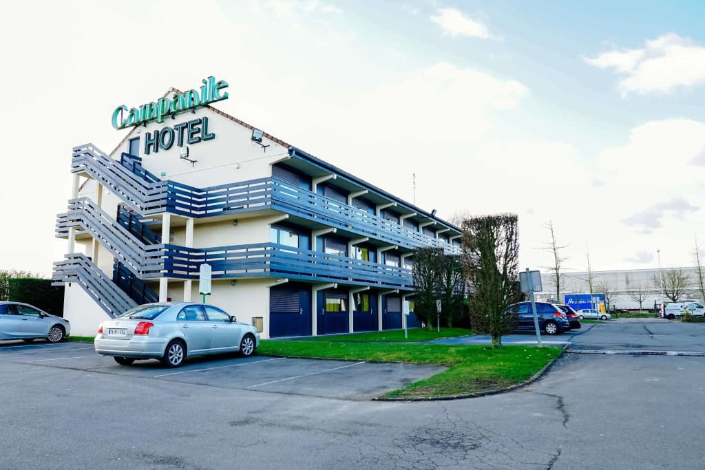 Hôtel Kyriad Lille Nord - Roncq - Photo 1