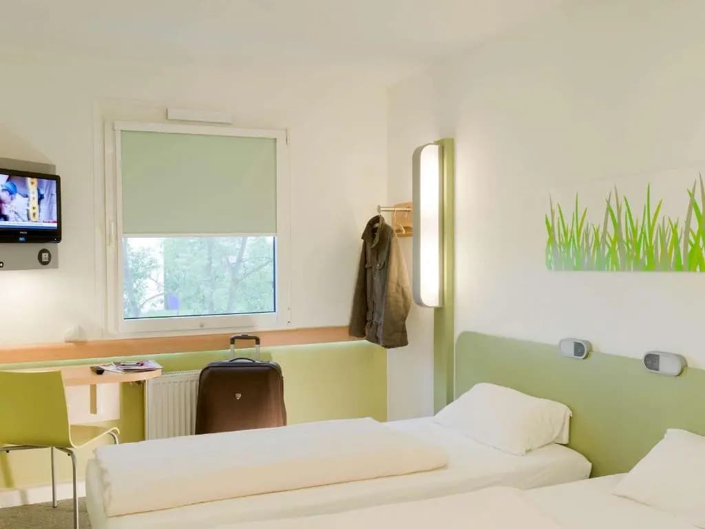 ibis budget Marseille Est Porte d'Aubagne - Photo 5