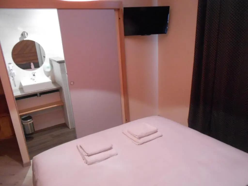Hotel Le Cadet De Gascogne - Photo 4