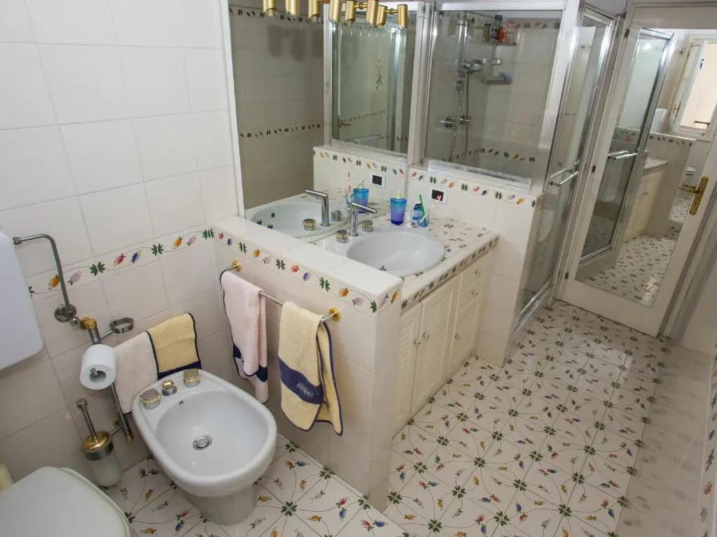Appartement Menton, 2 pièces, 4 personnes - FR-1-196-187 - Miniature 8