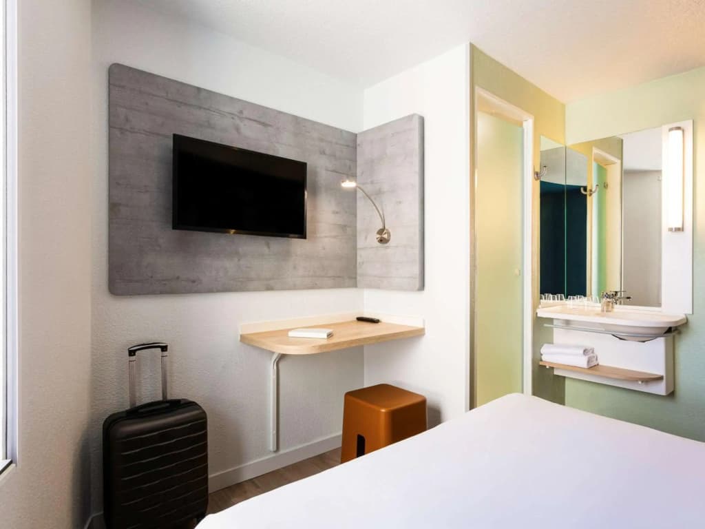 ibis budget Bordeaux Centre Gare Saint Jean - Miniature 7