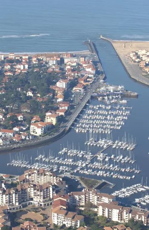 Appartement Pour 3 Personnes Sur Le Port -Residence Cap Sud - Miniature 7