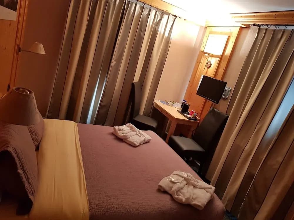 Hôtel l'Alpazur - Photo 3