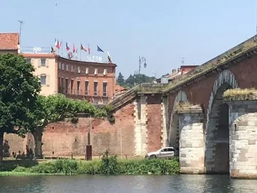 Hôtel Le Pont Napoléon - Photo 1
