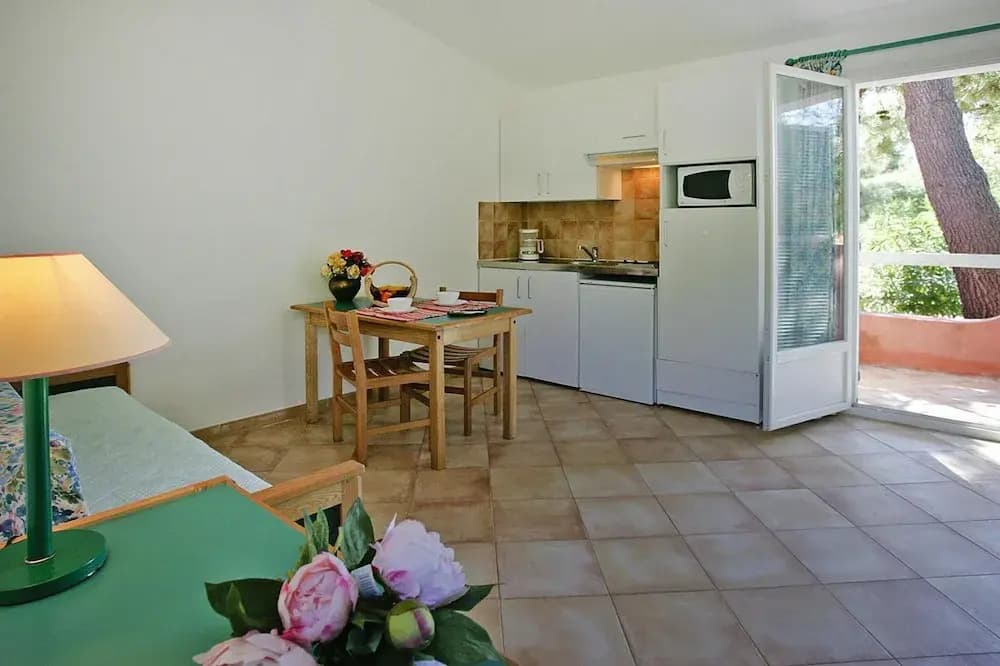 Apartment in Corsica With Beach Access - Photo 4