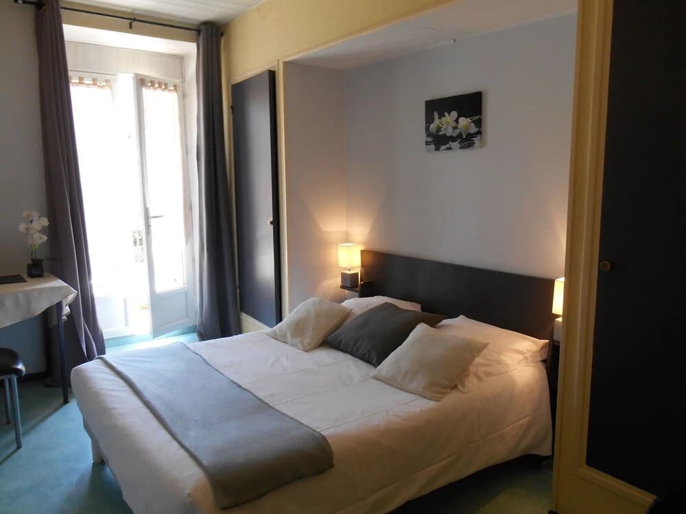 Hotel Restaurant La Gravenne - Photo 5
