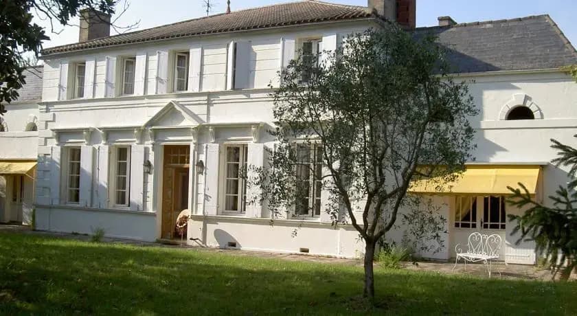 Chambres d'Hôtes Domaine les Massiots - Photo 1