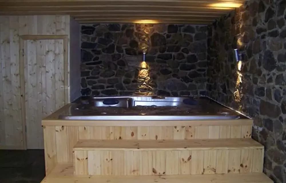 Chalet With a Fireplace at 500m From ski Lift - Miniature 8