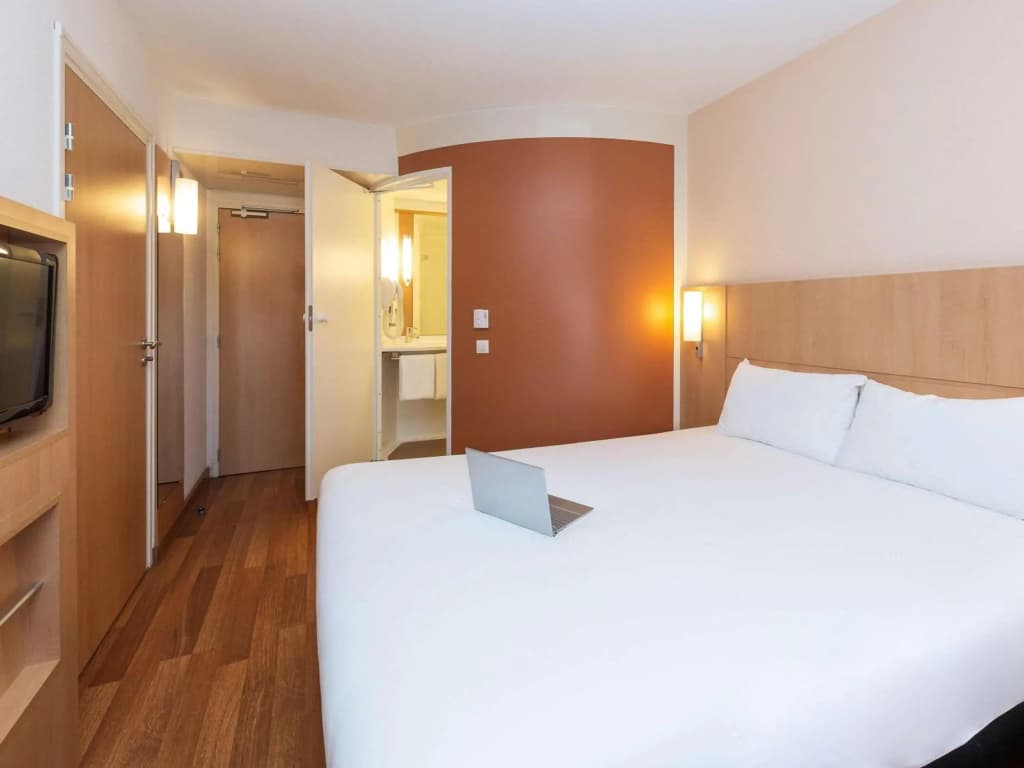 ibis Lyon Est Chaponnay - Photo 3