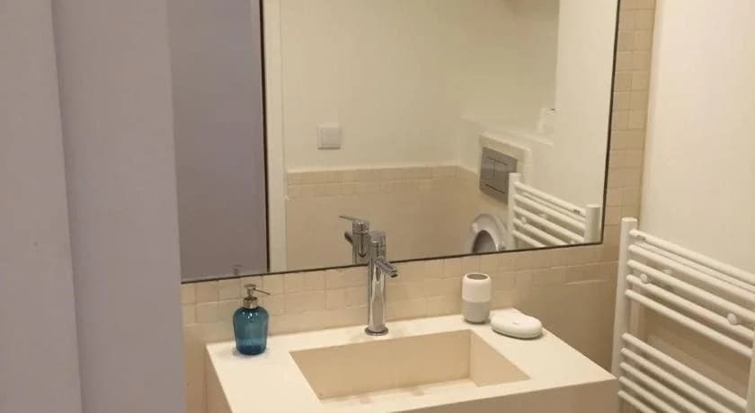 Bellechasse Suite Apartment - Miniature 7